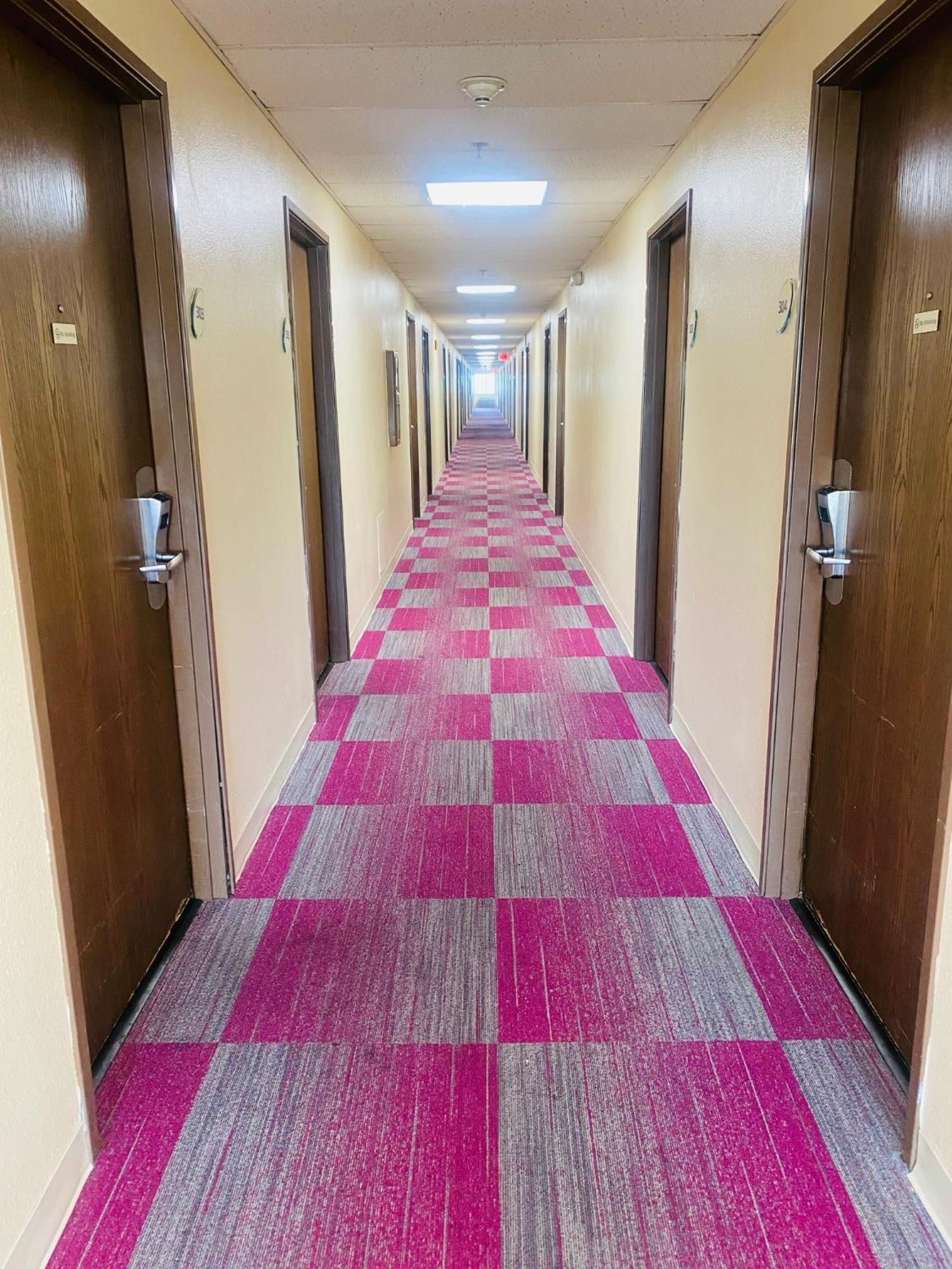 Hotel Norwood Statefair Grounds